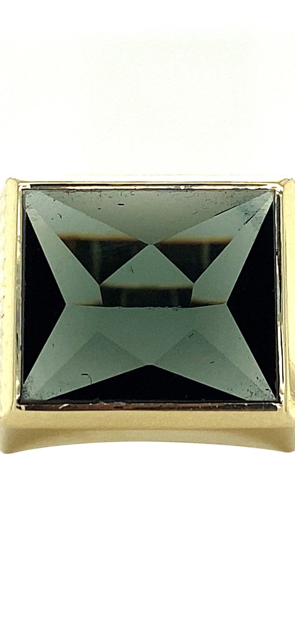 Vintage 14K Gold Ring with Green Spinel